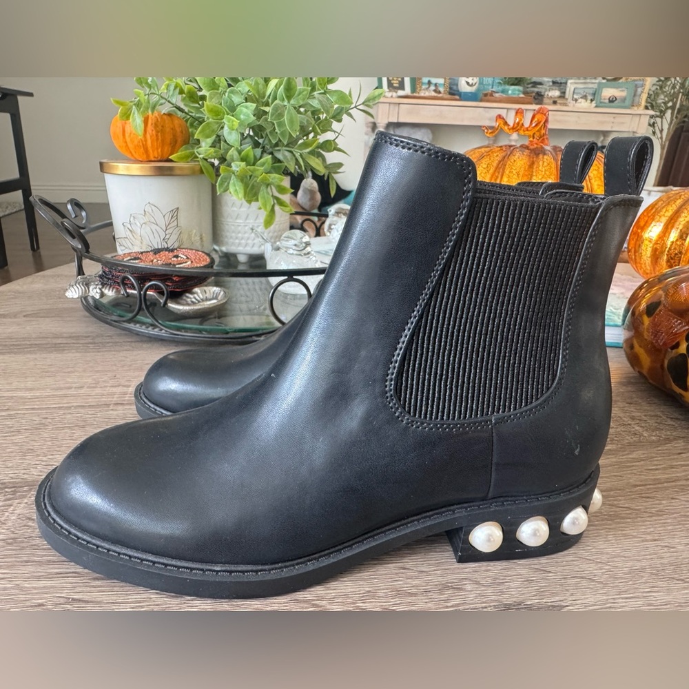 Sleek Black Ankle Boots with Pearl Accents